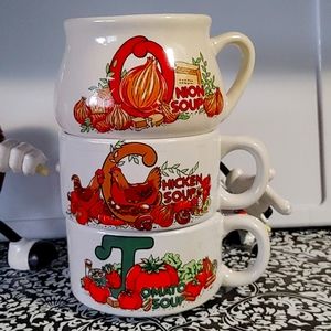 Vintage soup mugs